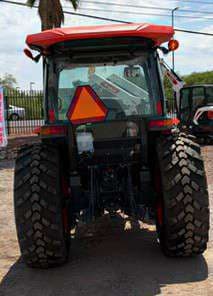 Image of Kubota MX6000 equipment image 4