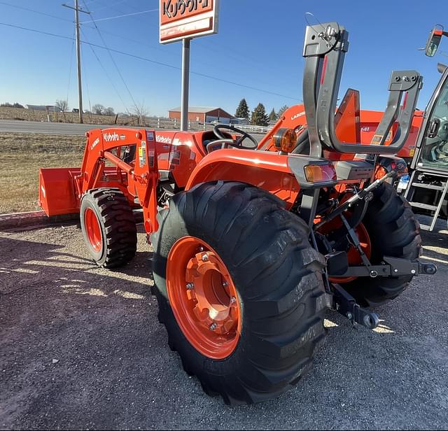 Image of Kubota MX6000 equipment image 1