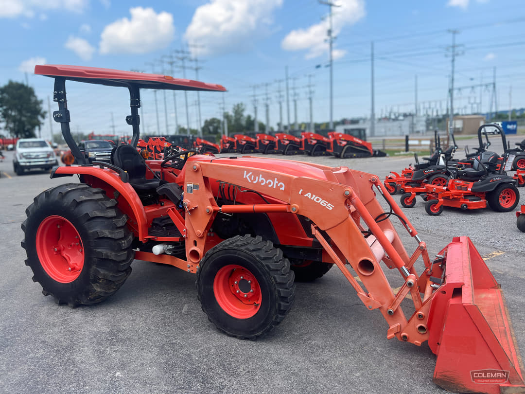 Image of Kubota MX6000HST Image 1