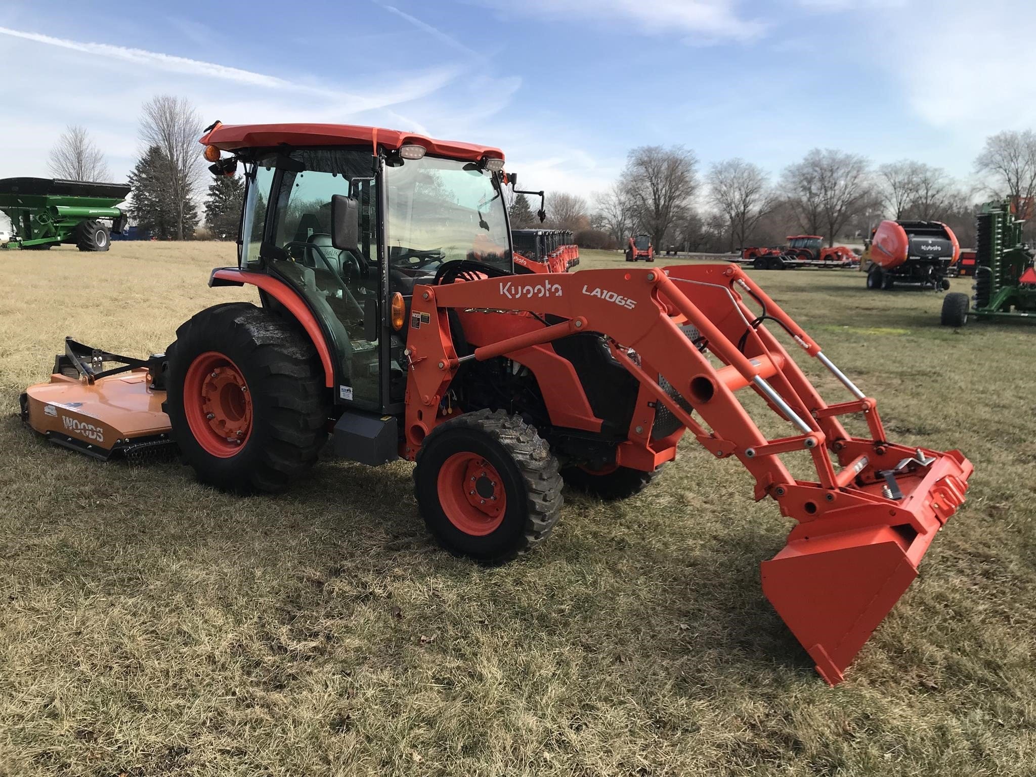 2022 Kubota MX6000HSTC Equipment Image0