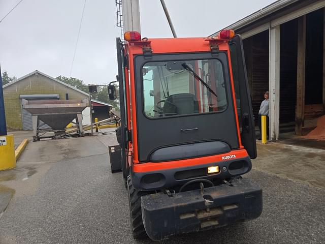 Image of Kubota R420 equipment image 1