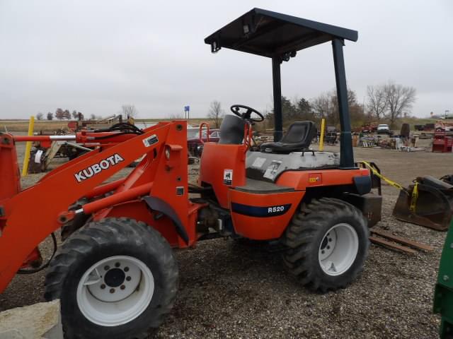 Image of Kubota R520 equipment image 3