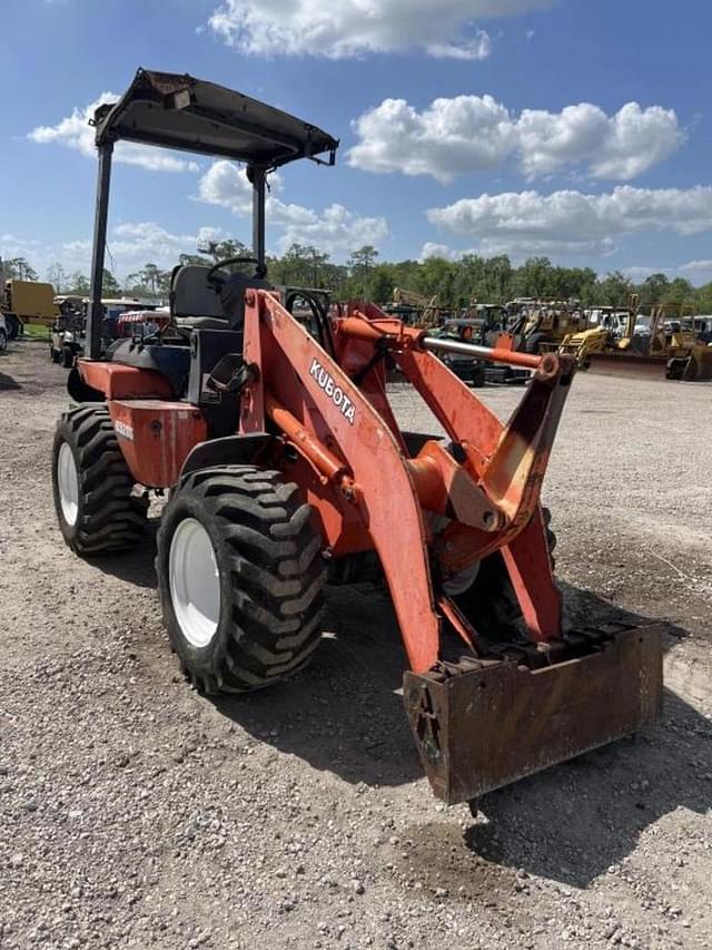 Image of Kubota R520S equipment image 3
