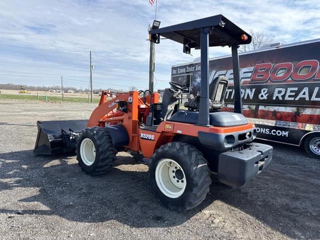 Image of Kubota R520S equipment image 1