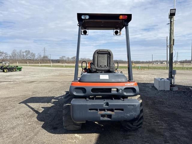 Image of Kubota R520S equipment image 2