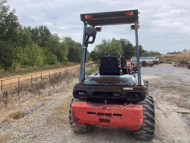 Image of Kubota R520S equipment image 4