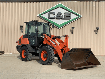 Main image Kubota R530