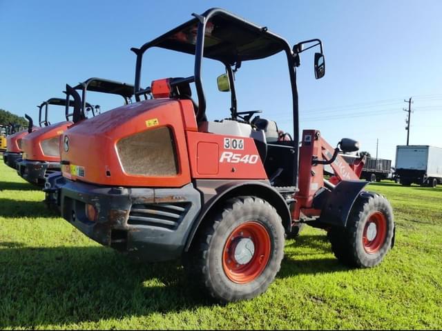 Image of Kubota R540 equipment image 2