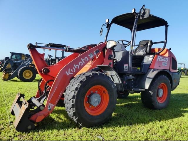 Image of Kubota R540 equipment image 1