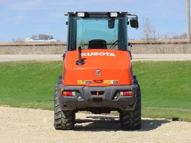 Image of Kubota R630 equipment image 3