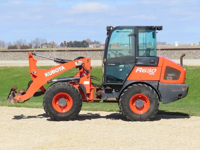 Image of Kubota R630 equipment image 1
