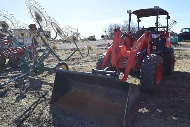 Image of Kubota R630 equipment image 2