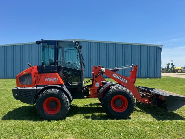 Image of Kubota R630 equipment image 1
