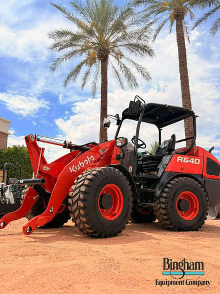 Image of Kubota R640 Primary image