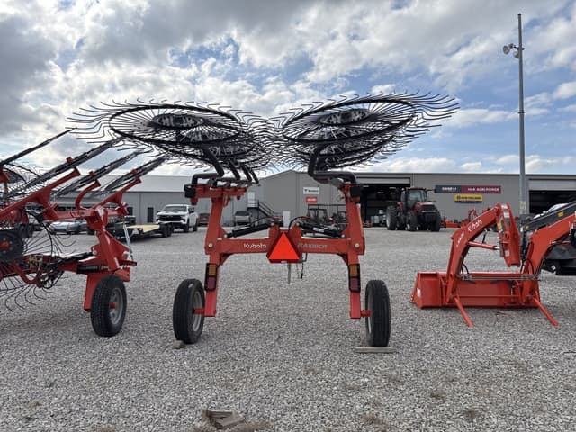 Image of Kubota RA108CR equipment image 3