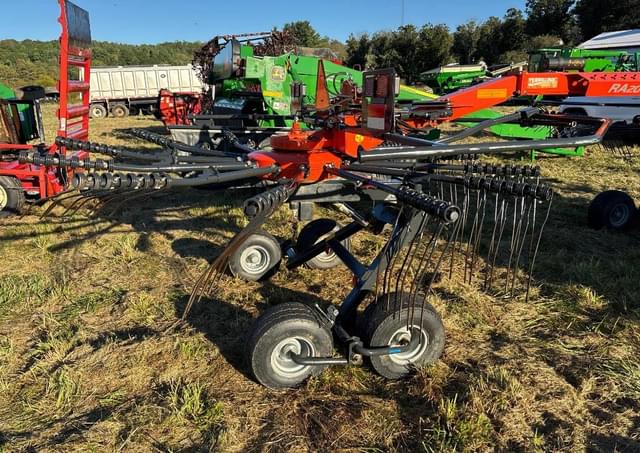 Image of Kubota RA2071T EVO equipment image 4