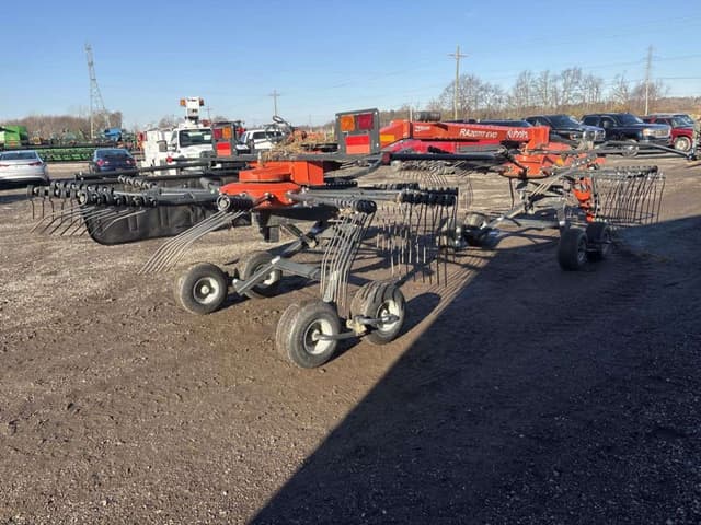 Image of Kubota RA2071T EVO equipment image 3