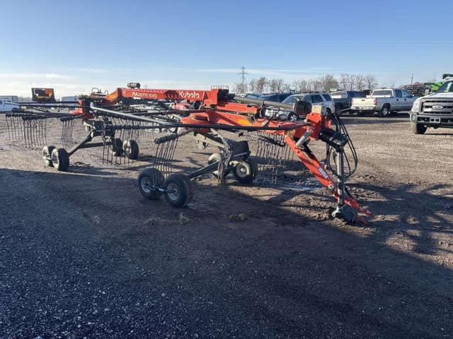 Image of Kubota RA2071T EVO equipment image 4