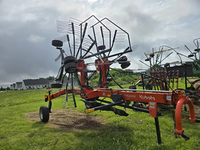 Image of Kubota RA2072 equipment image 2