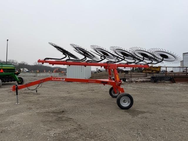 Kubota RA212CR Equipment Image0