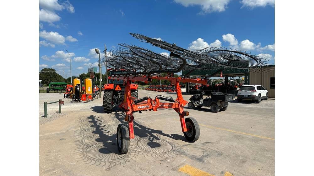 Main image Kubota RA212CR