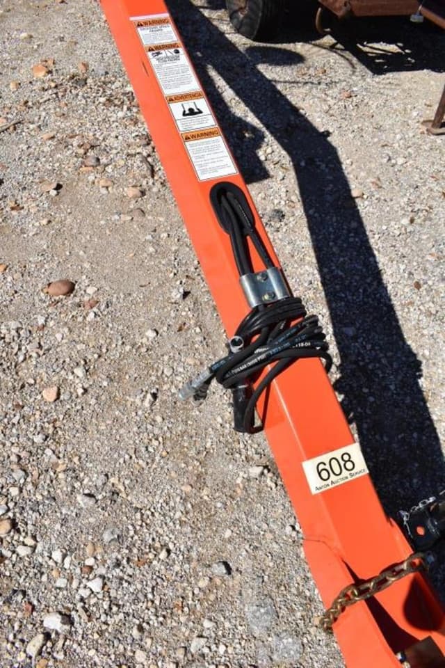 Image of Kubota RA212CR equipment image 2