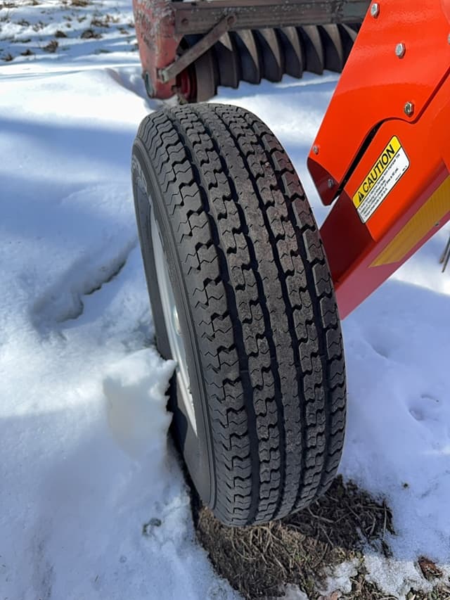 Image of Kubota RA212CR equipment image 1