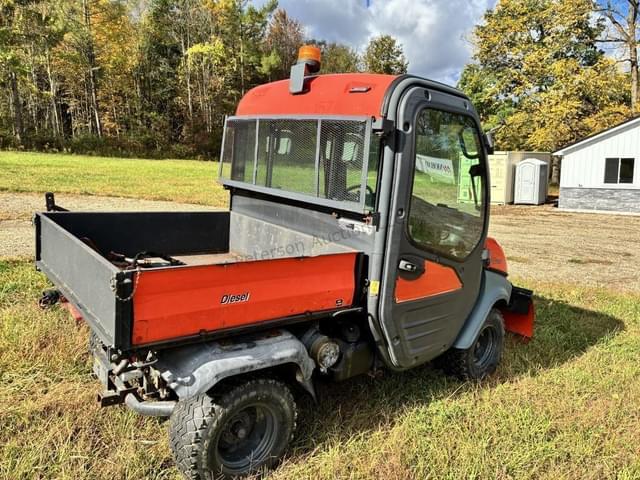 Image of Kubota RTV1100 equipment image 4
