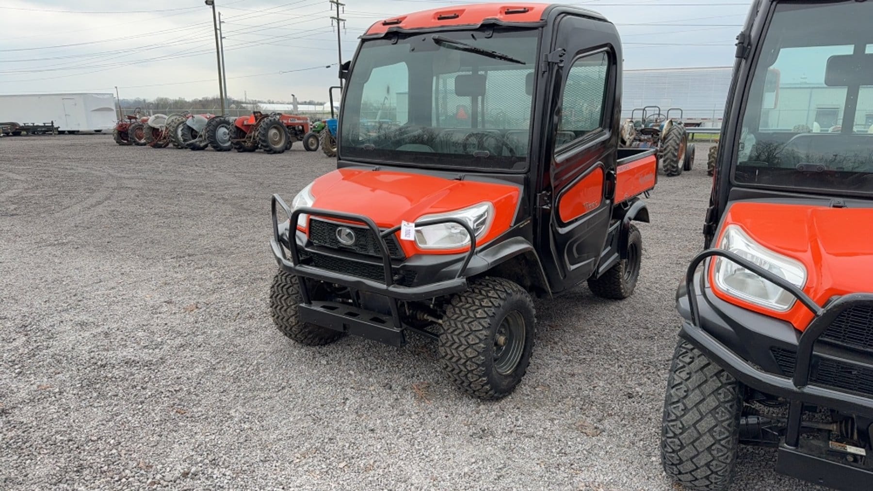 Kubota RTV-X1100C Equipment Image0