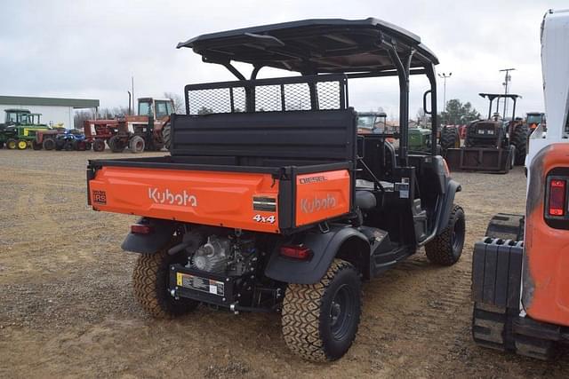 Image of Kubota RTV1140 equipment image 2