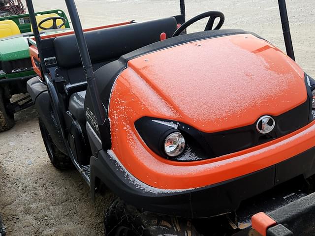 Image of Kubota RTV400 equipment image 1