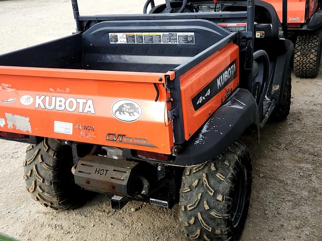 Image of Kubota RTV400 equipment image 2