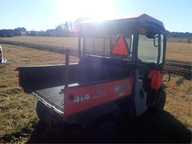 Image of Kubota RTV900 equipment image 2