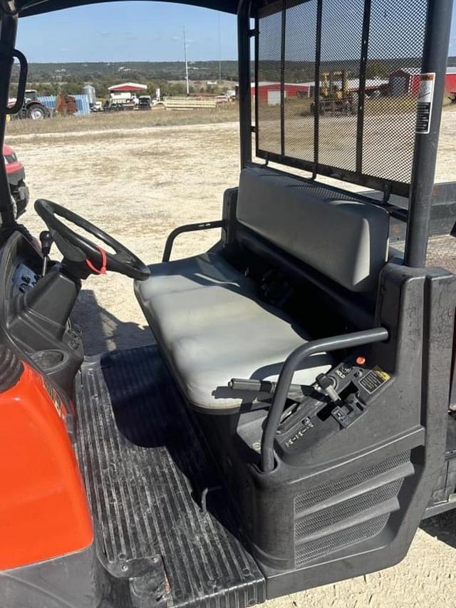 Image of Kubota RTV900 equipment image 3