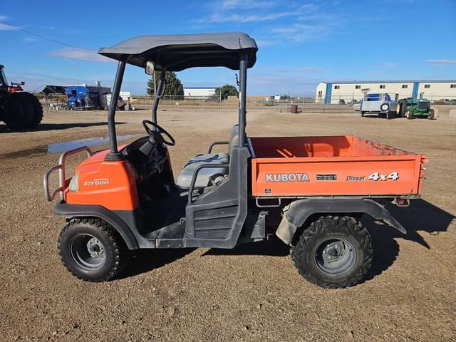 Image of Kubota RTV900 equipment image 2