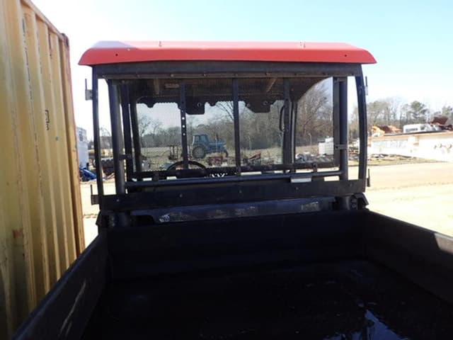 Image of Kubota RTV900 equipment image 4