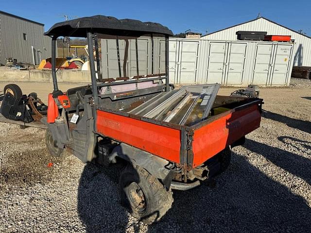 Image of Kubota RTV900 equipment image 2