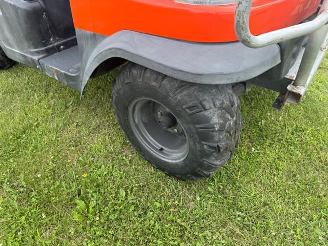 Image of Kubota RTV900 equipment image 3