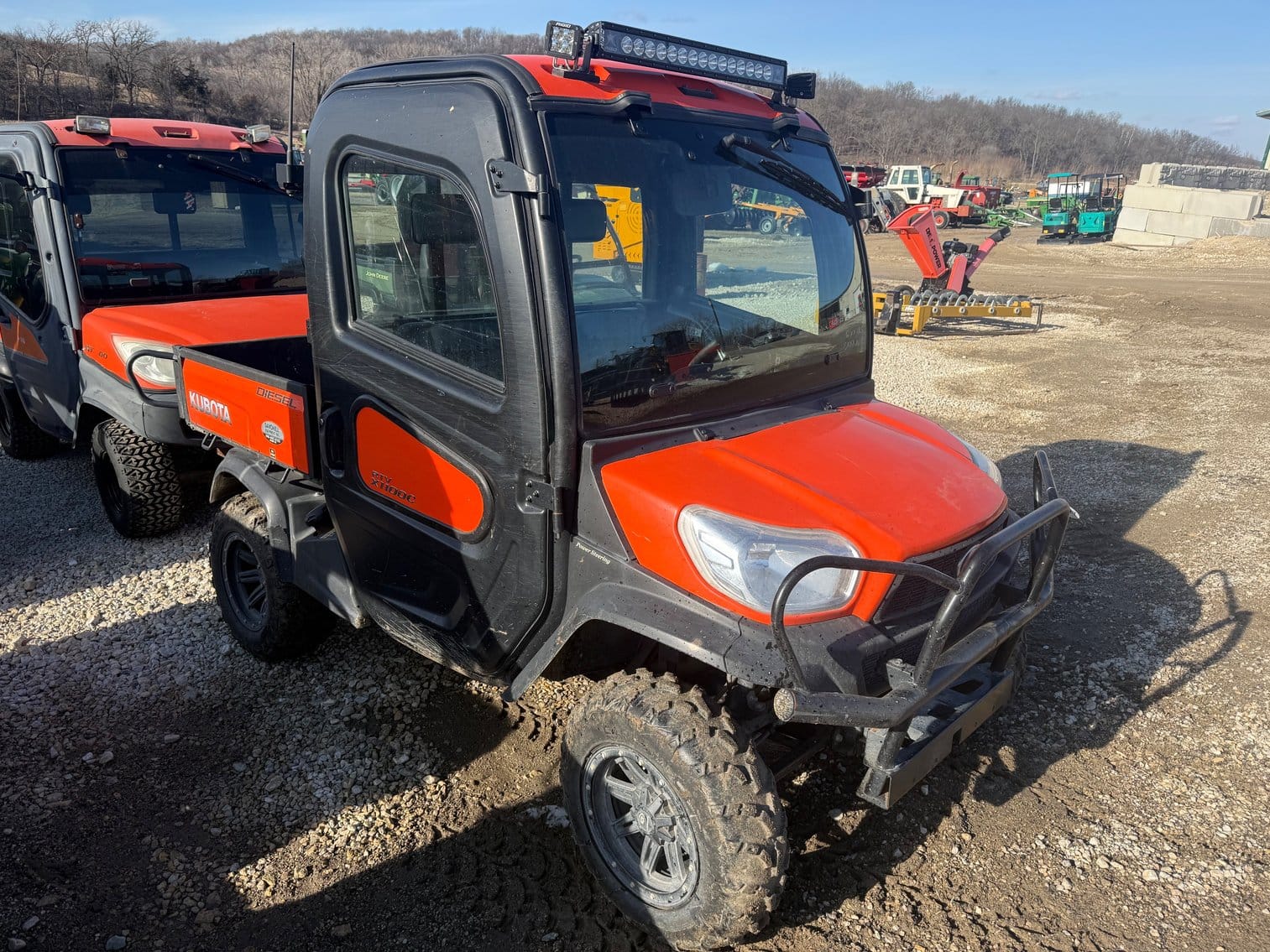 Kubota RTV-X1100C Equipment Image0