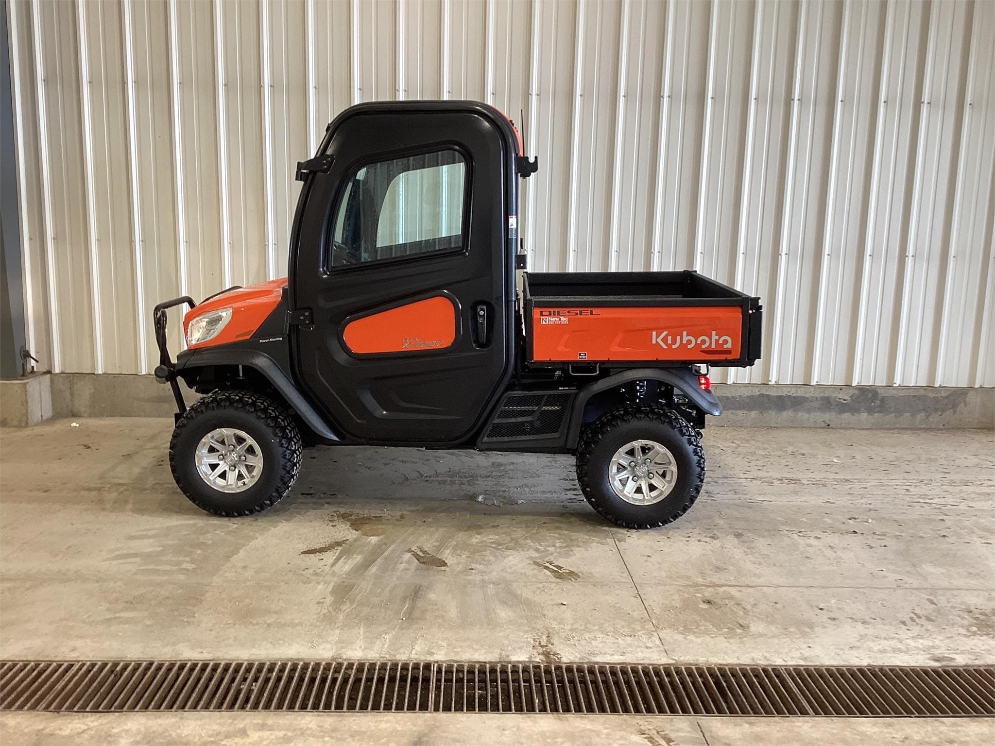 2024 Kubota RTV-X1100C Equipment Image0