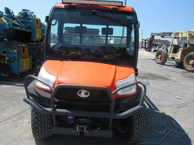 Image of Kubota RTV-X1100C equipment image 2