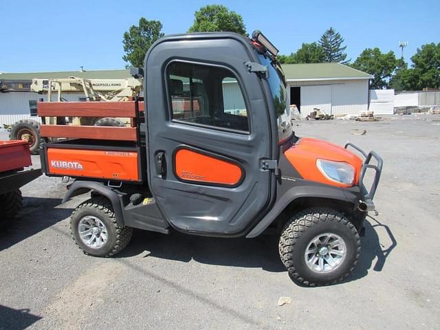 Image of Kubota RTV-X1100C equipment image 4