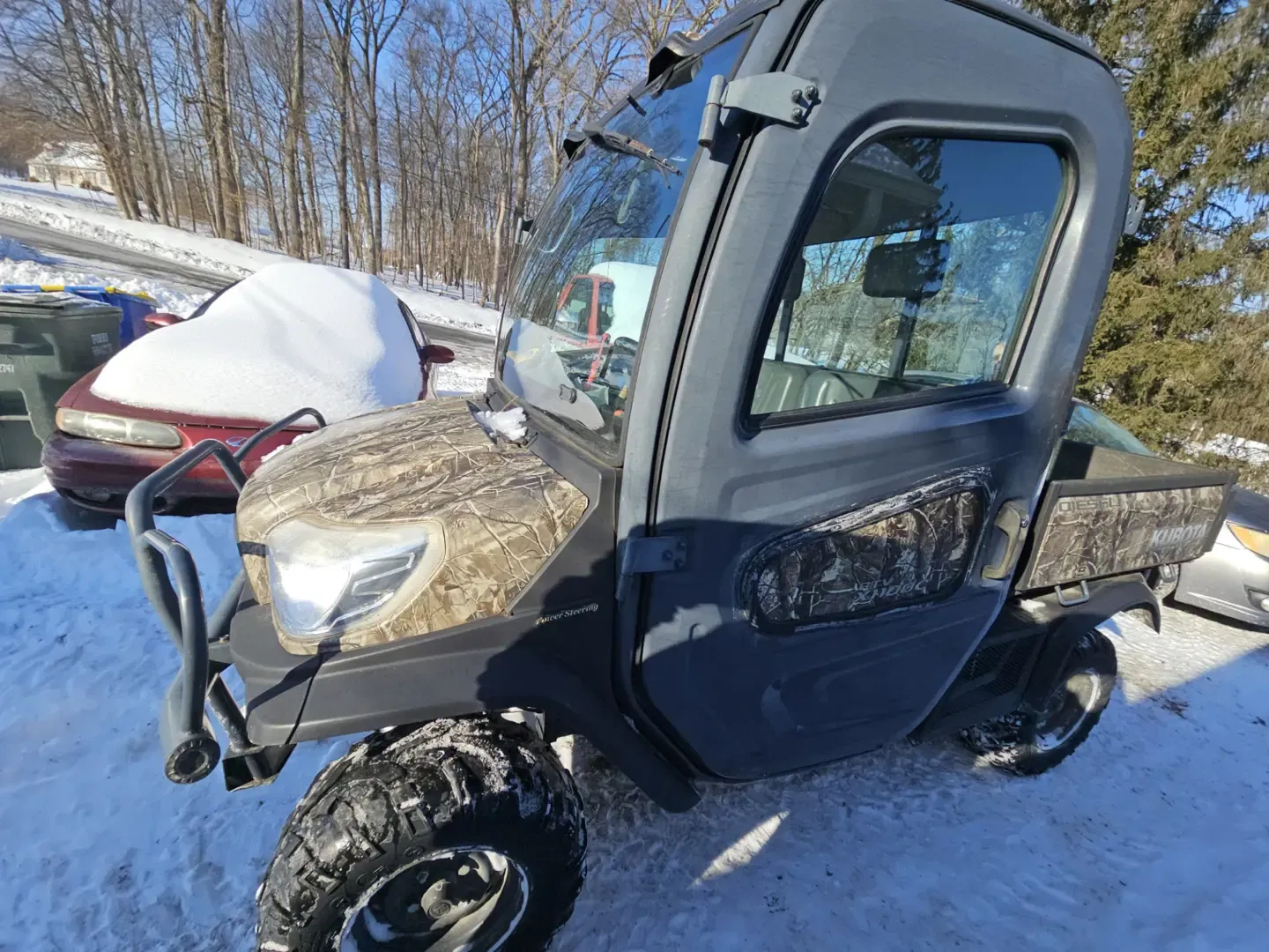 Kubota RTV-X1100C Equipment Image0