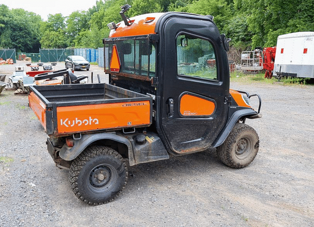 Image of Kubota RTV-X1100C equipment image 3