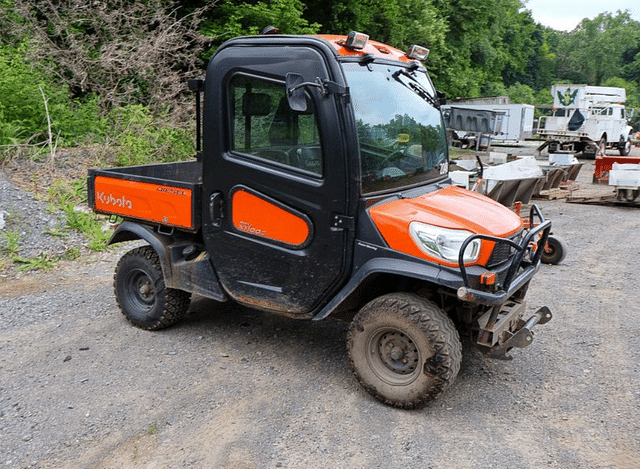 Image of Kubota RTV-X1100C equipment image 4