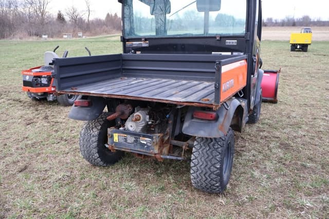 Image of Kubota RTV-X1100C equipment image 3