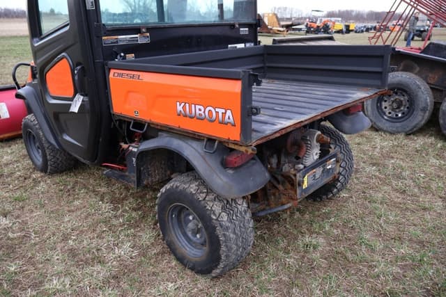 Image of Kubota RTV-X1100C equipment image 4