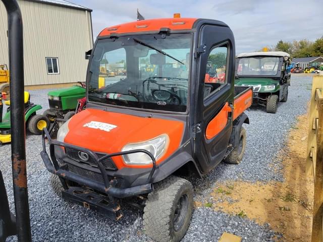 Image of Kubota RTV-X1100C equipment image 2