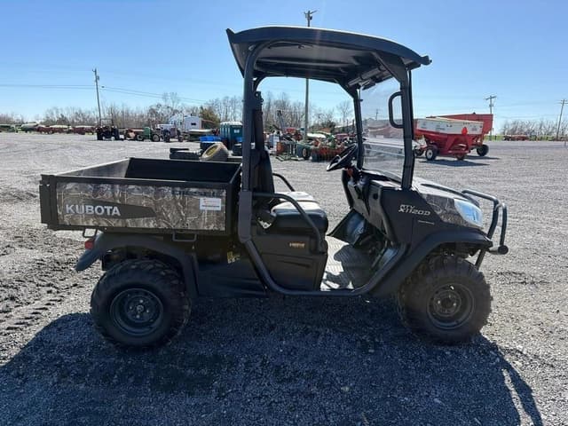 Image of Kubota RTV X1120D equipment image 3