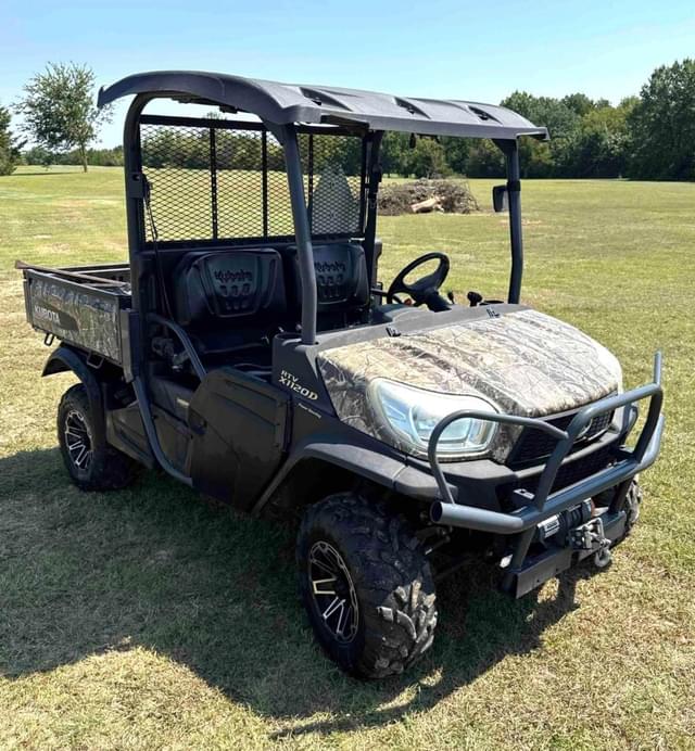 Image of Kubota RTV X1120D equipment image 2